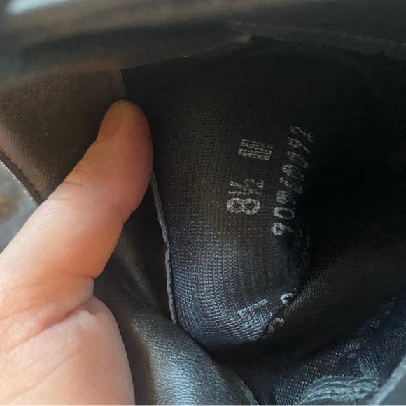 Black Leather Chain Detail Heeled Cowgirl Cowboy Boot - Picture 5 of 7